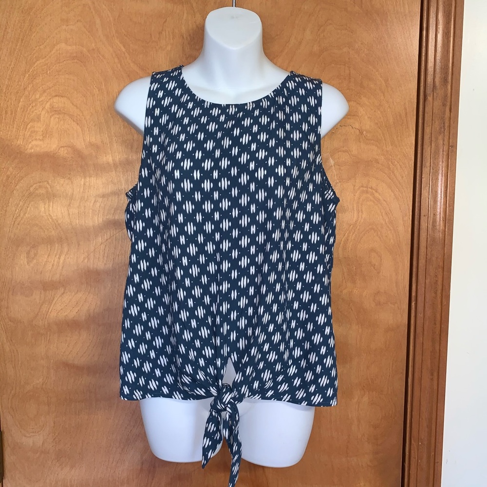 Loft sleeveless blouse